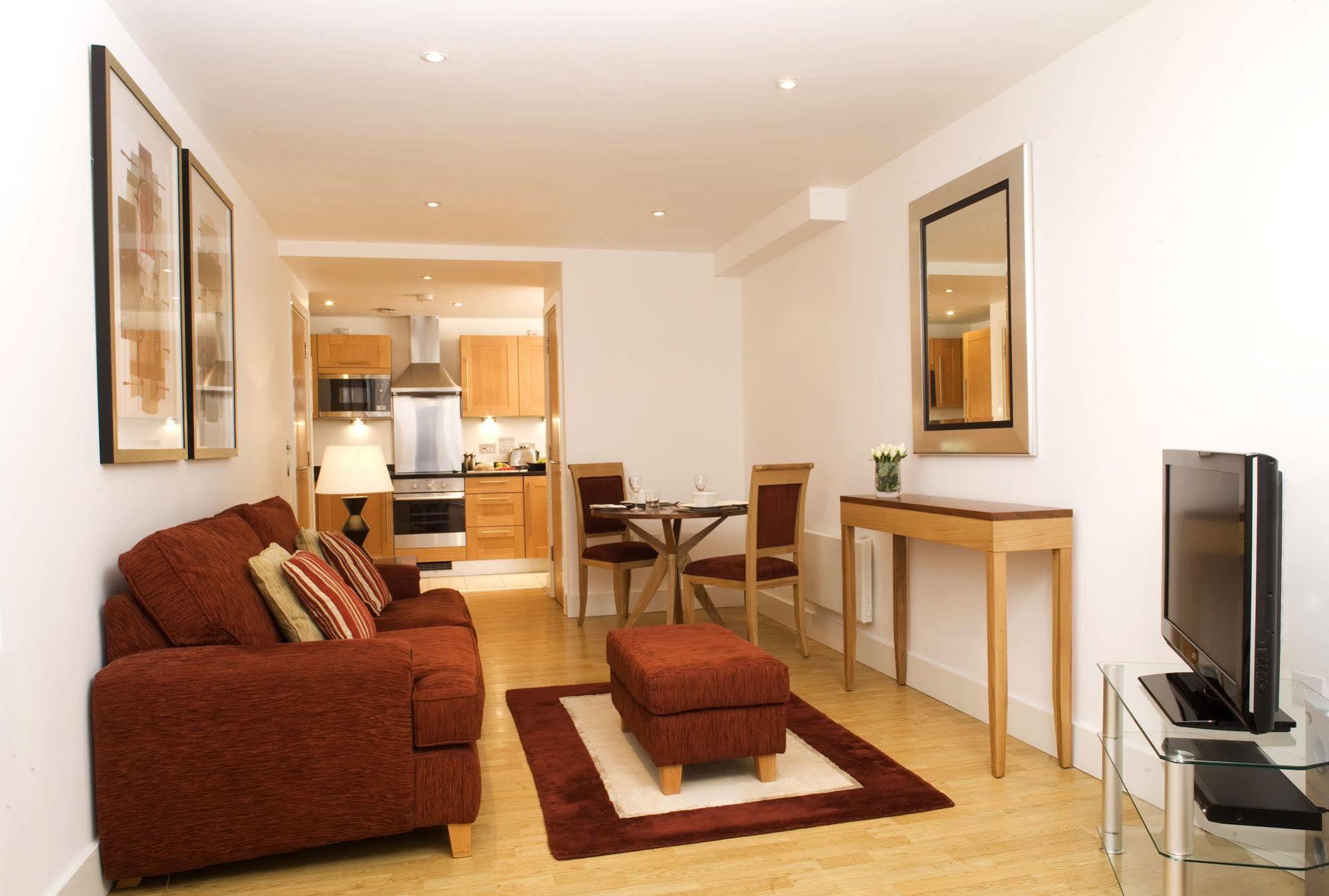 Marlin Apartments Stratford Londen Buitenkant foto